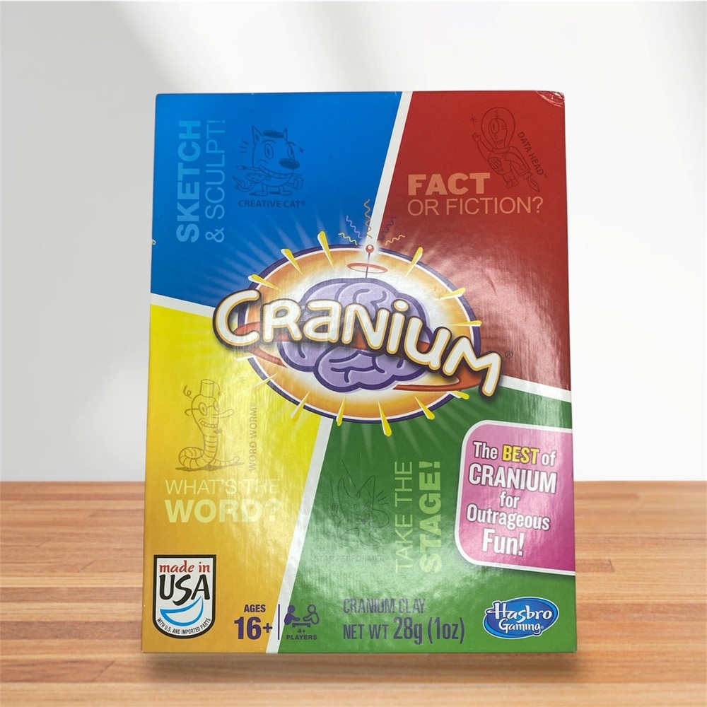 Hasbro Cranium Game - Blue, Red, Yellow, Green ⭐️